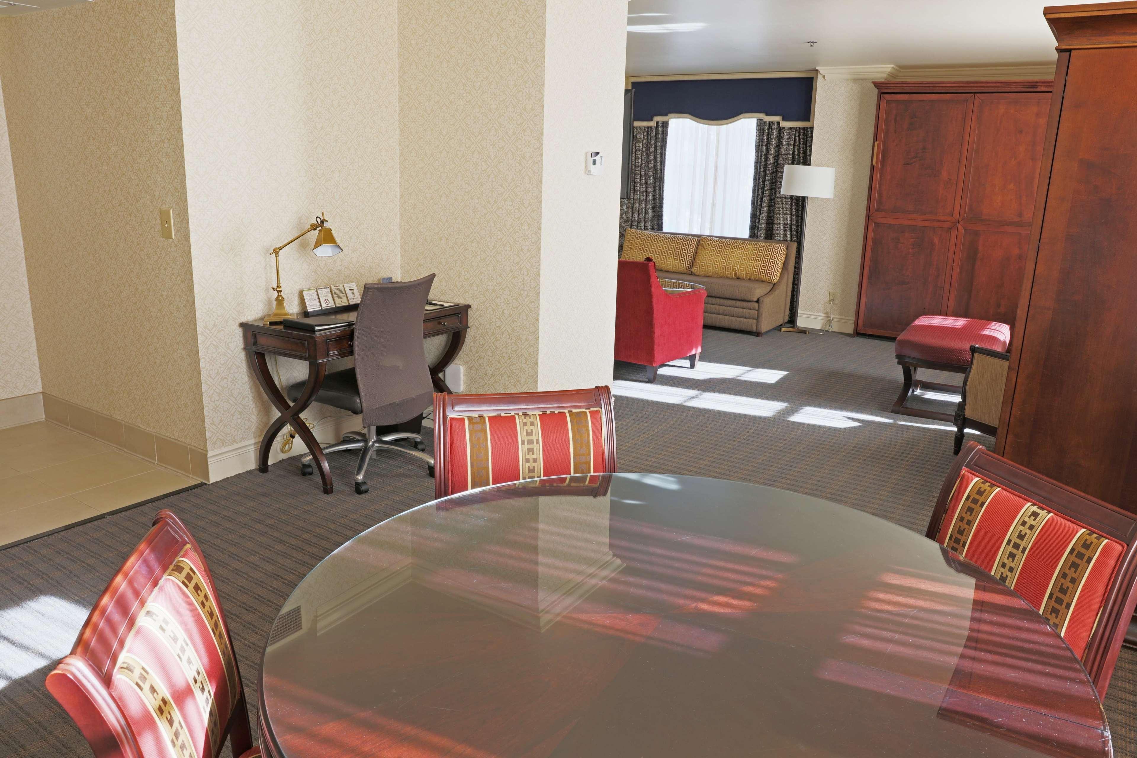 Hotel Roanoke & Conference Center, Curio Collection By Hilton Kültér fotó